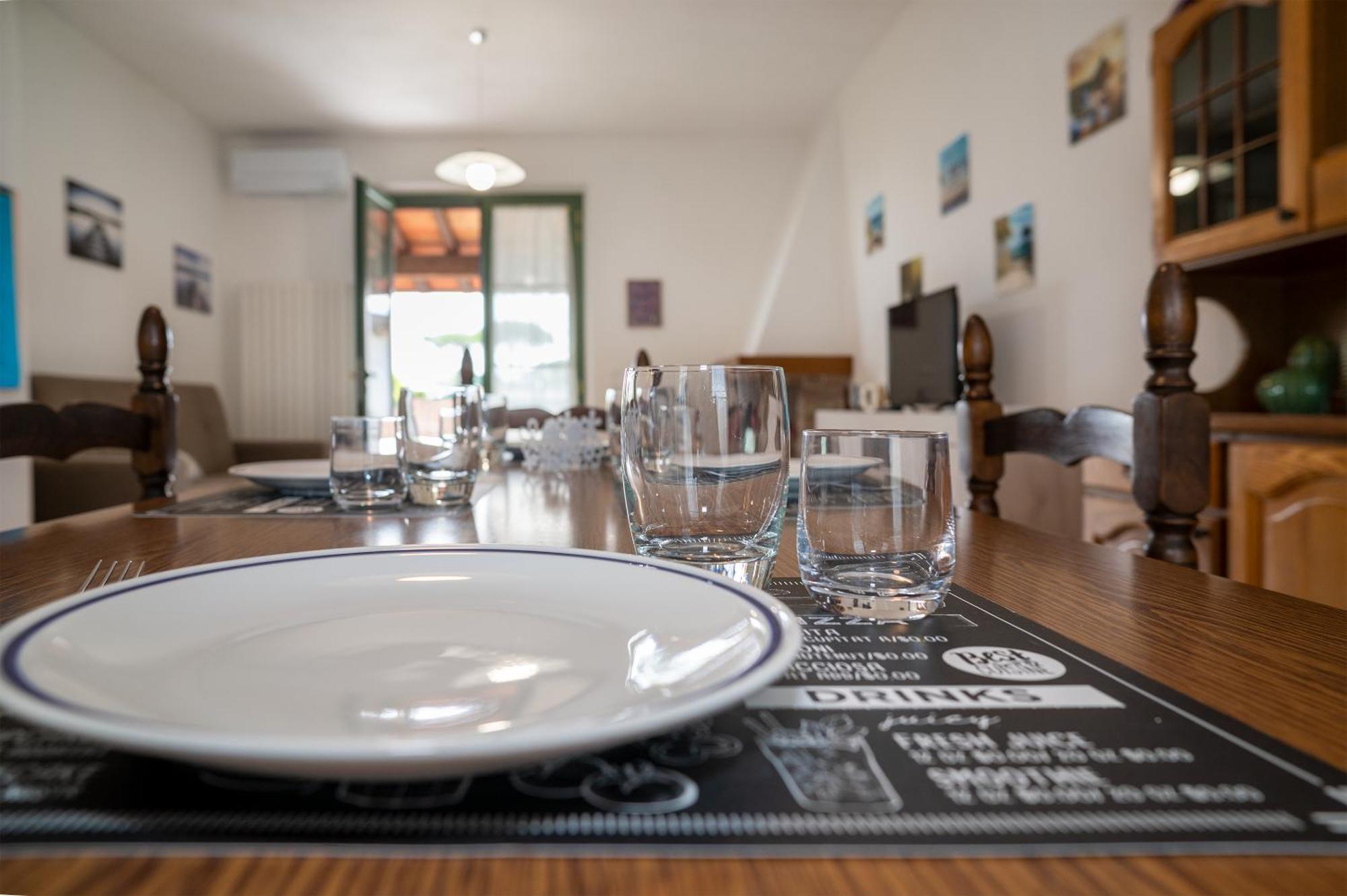 Casa Vacanze Dalla Ci Capezzano Pianore Exteriör bild