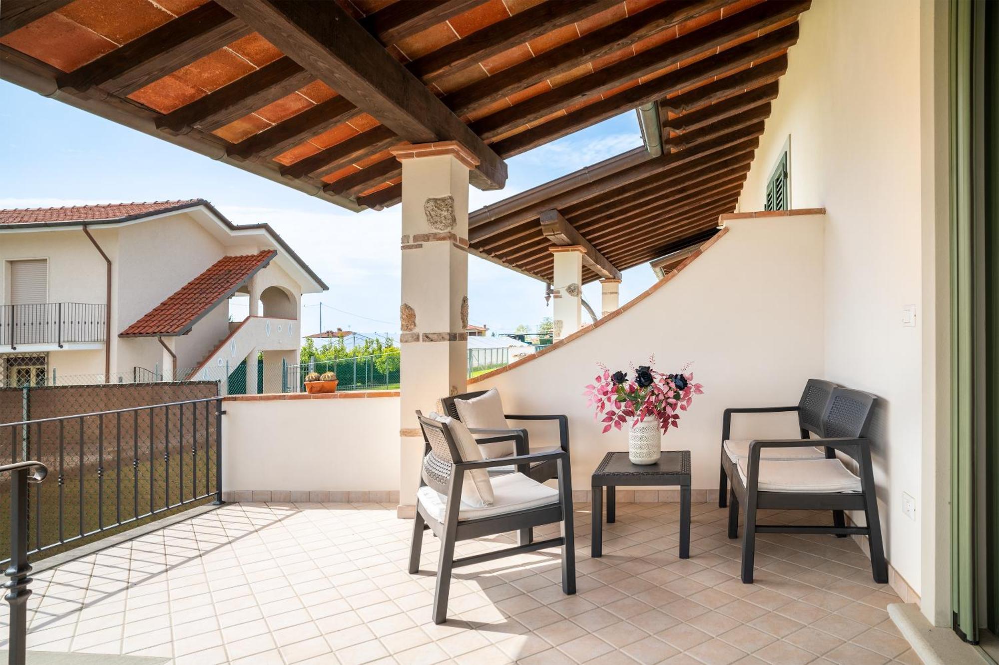 Casa Vacanze Dalla Ci Capezzano Pianore Exteriör bild